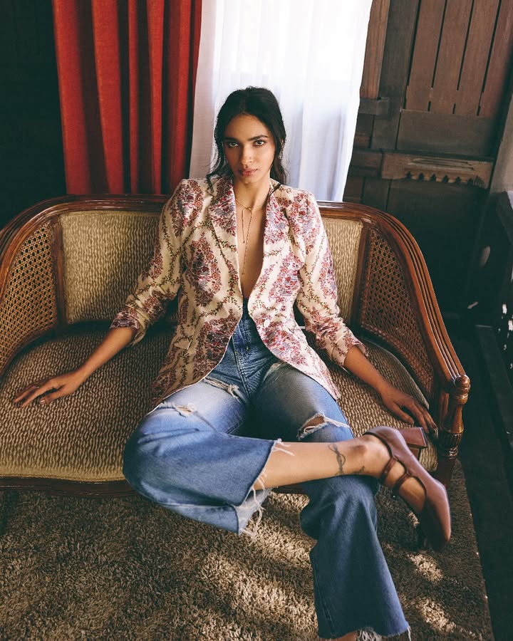 The art of being still, embodied. Level up your silhouettes with jackets from Label Ritu Kumar
