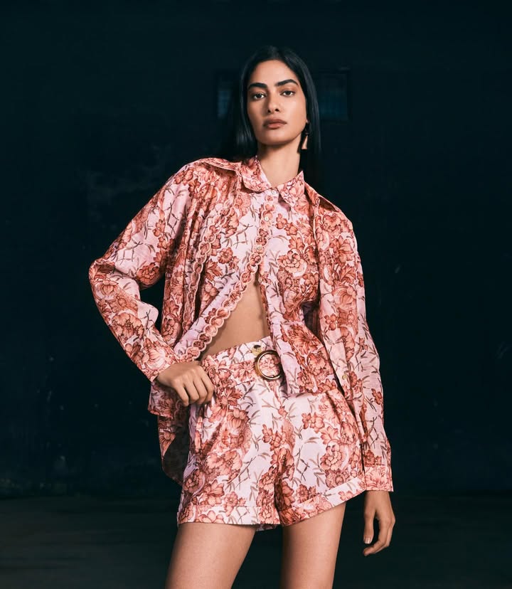 Ease into the summer months in a modern co ord set rendered in vintage inspired florals Follow the link in our bio and shop...