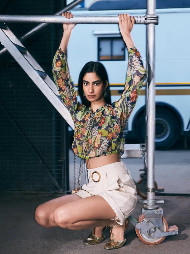 Florals, in a softer rhythm. Designed to drift with you. Follow the link in our bio and shop the look online