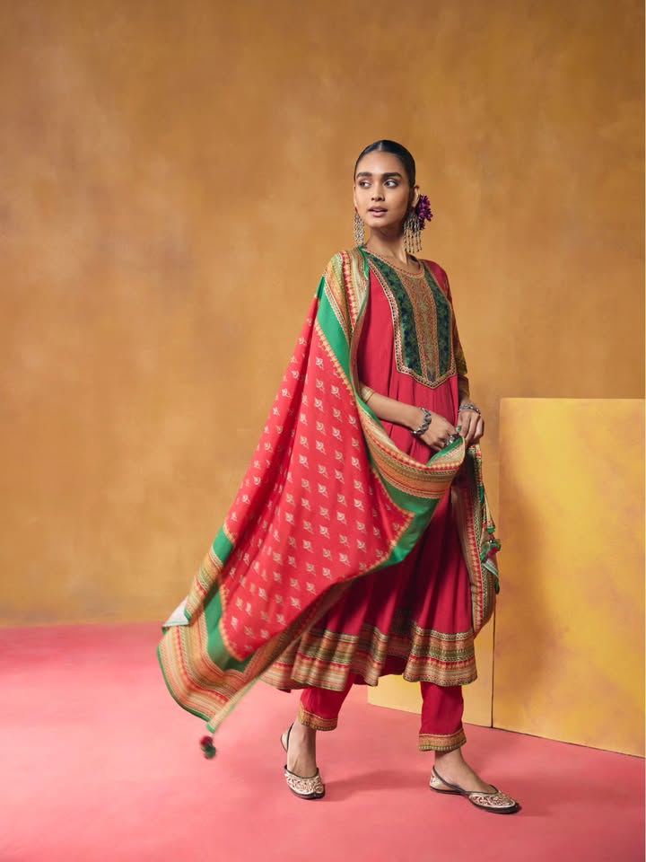 Aarkes crimson Anarkali with a detailed printed yoke and matching dupatta brings effortless elegance to festive wear