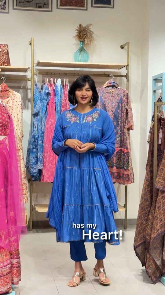 Our Aarke Girl rachanamahadimane visits our Bangalore store to pick her festive favorites from the new collection Aar...