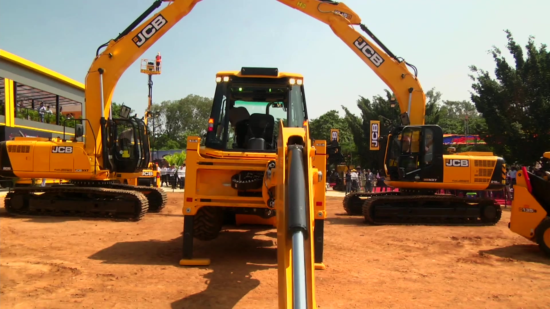 Live from JCBs Pavilion OD1, OD2, OD3 at EXCON