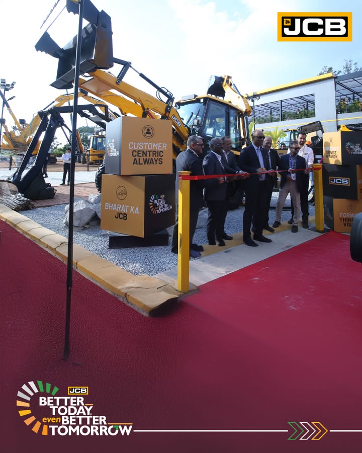 The all new JCB 3DX Super, launched by Deepak Shetty, CEO and Managing Director, JCB India, introduces a new cadence to the ...