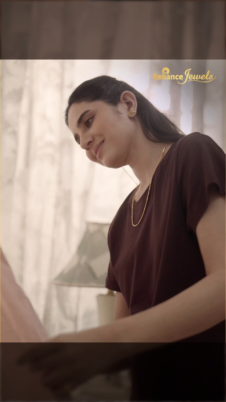 Even on the most mundane days, you deserve to glow Presenting wearable comfort jewellery crafted to shine with you, no m...