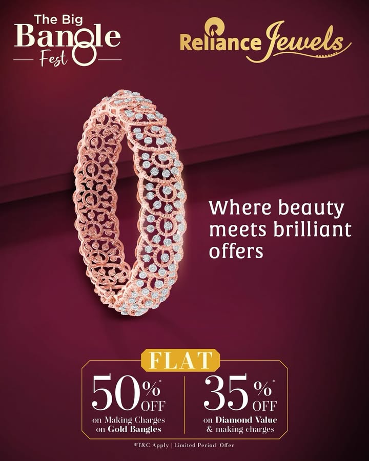 Let your hands do the talking this season with our Big Bangle Fest Enjoy a Flat 50 OFF on making charges of gold bangles...