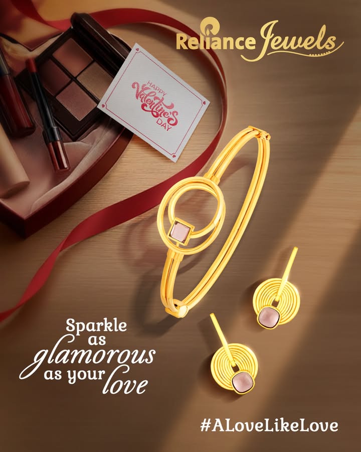 This Valentines Day, choose a thoughtful gift that glams up your bond