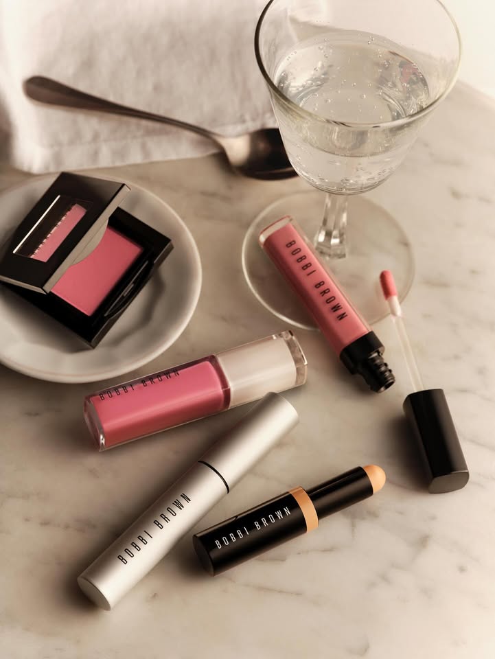 Your everyday icons, made for skin that shines through