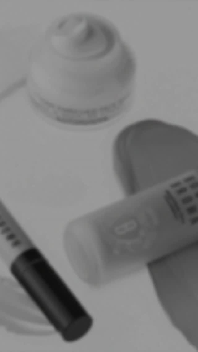 A timeless bridesmaid look thats stays flawless all day Products Used Vitamin Enriched Face Base Skin Full Cover Conceal...