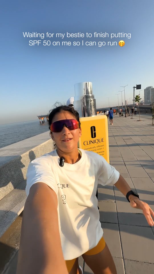 Before hitting the seaside track, sahirahoshidar gets her routine right with clinique in s Dramatically Different Moistur...