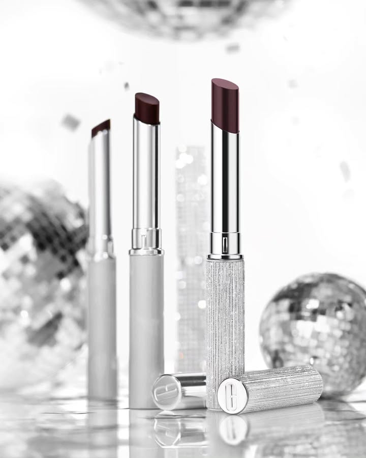 Honeys feeling a little extra. Say hello to the limited edition Black Honey Diamond Lipstick. Same obsession