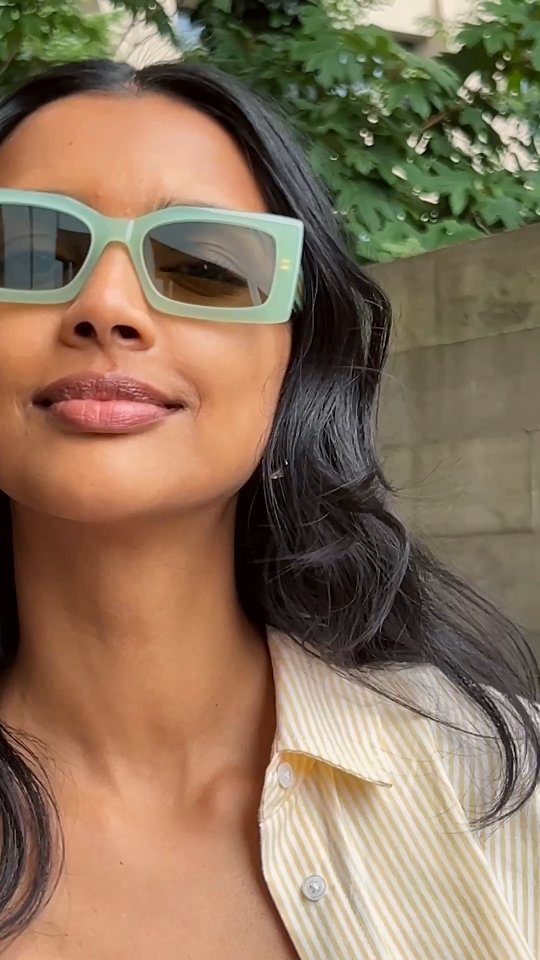 Control the shine. Keep the glow