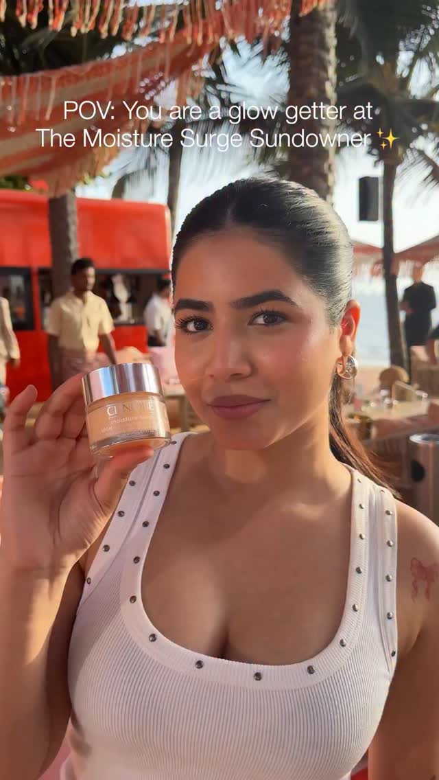 Keeping the glow in flow Our glow getters serving the best looks with their favourite summer hydration duo