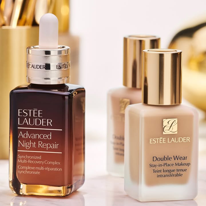 Get the perfect balance of hydration and long lasting glow by mixing a drop of Advanced Night Repair Serum into your Double ...