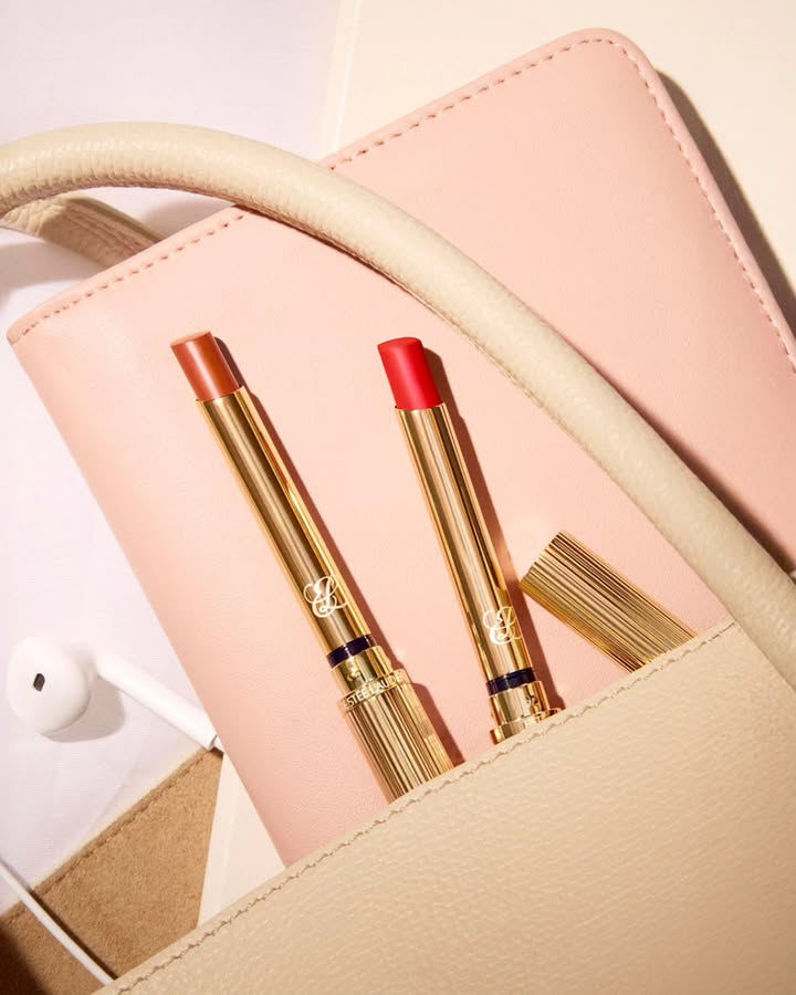 Shine that refuses to stay hidden in your bag Pure Color Explicit Slick Shine Lipstick delivers 8 hour of fearles...