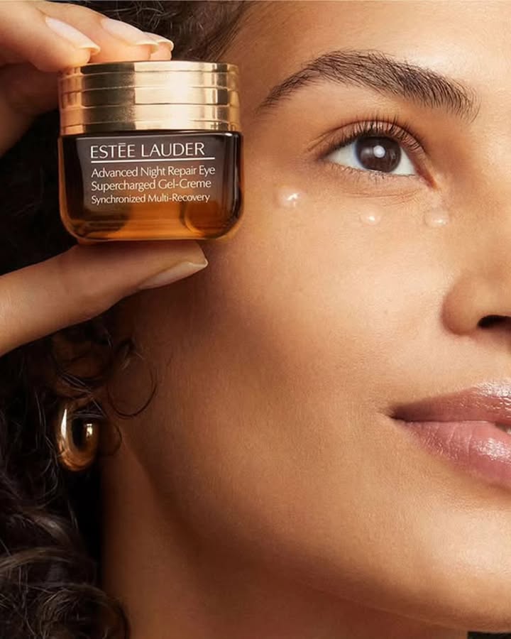 The secret to bright eyes begins at night with the Advanced Night Repair Eye Cr me Infused with exclusive Tr...