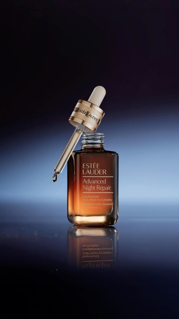 When your skin starts to tell the time, the best way to go is Advanced Night Repair Serum. Shop now on Nykaa