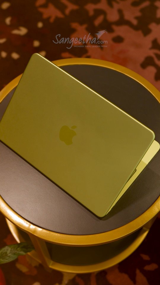 Meet the future in a slimmer frame. The new MacBook Neo where power feels limitless
