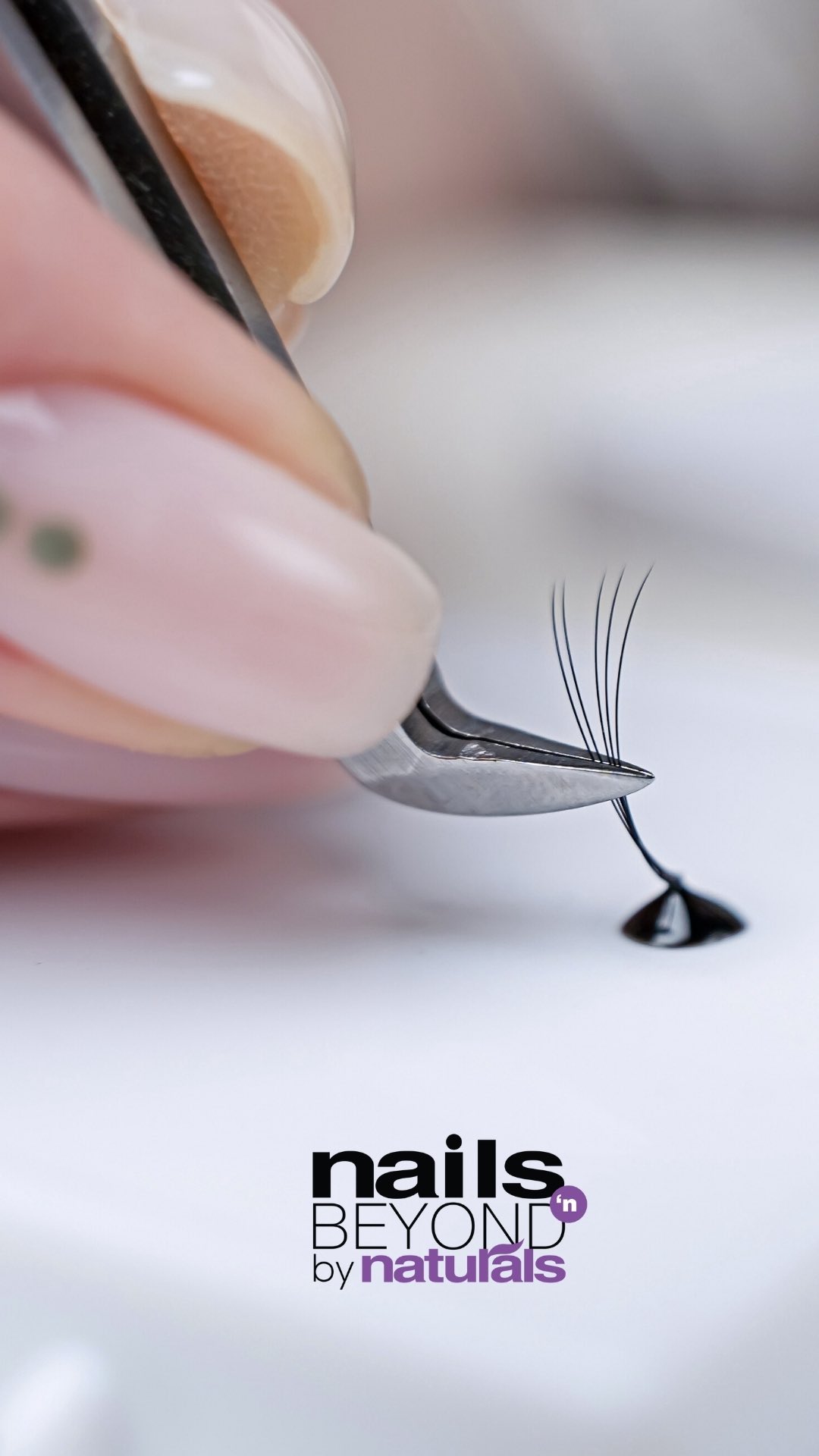 No filters, no fuss, just lashes that stay perfect even on your busiest days. Link in our bio to book your appointment