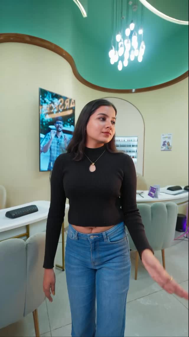 Everyones asking how nails and an eye treatment happened at the same time The Customer Card understood the assignm...