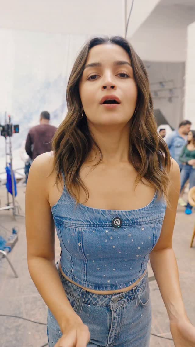 Behind the lights, the cameras, the action. aliaabhatts taking us through it all.