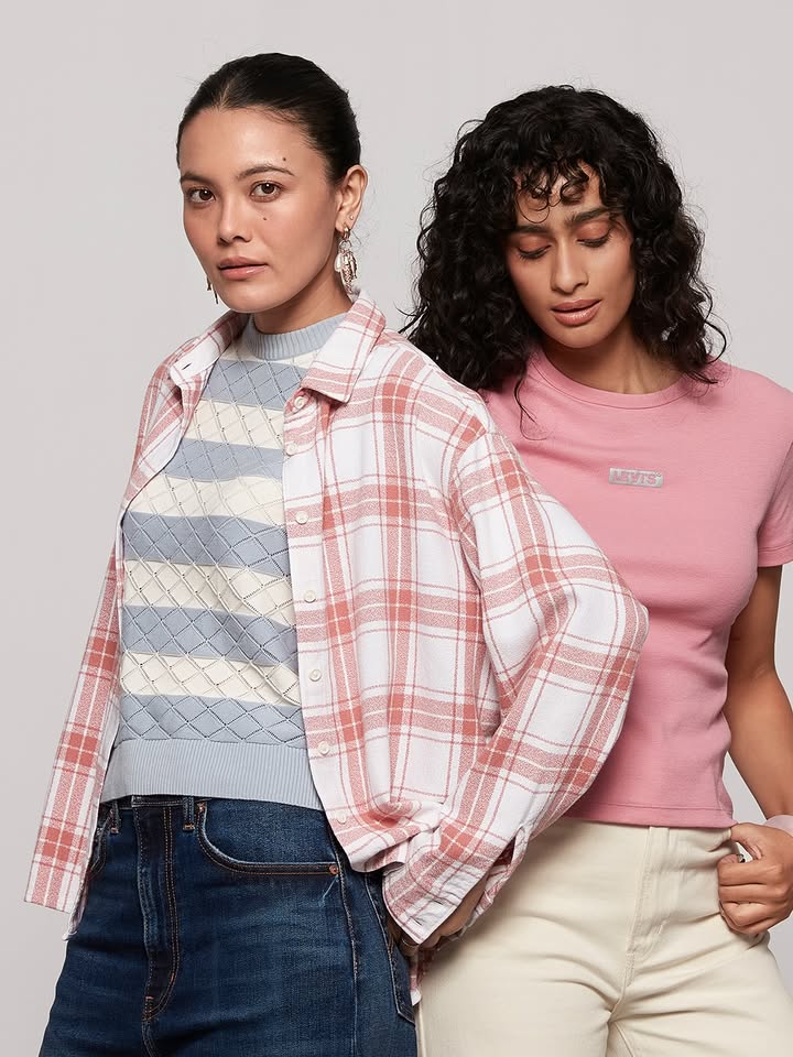 On top of your plans. On top of your style. Shop the new collection of tops, blouses, shirts more on Levi.in.