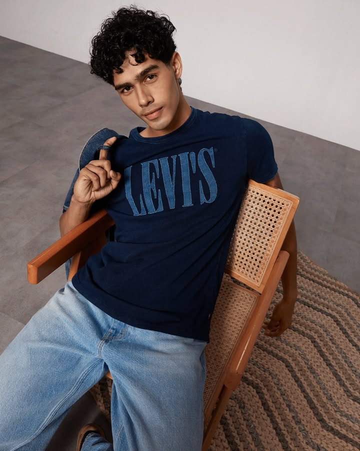 Baggy looks better when the tee gets the memo too.