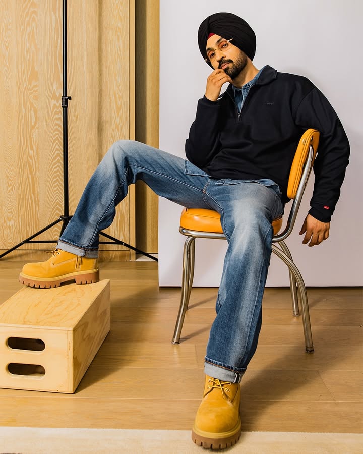 Many ways to wear the Commuter. This ones all Diljit. DILJIT DOSANJH puts his own spin to the pairing.