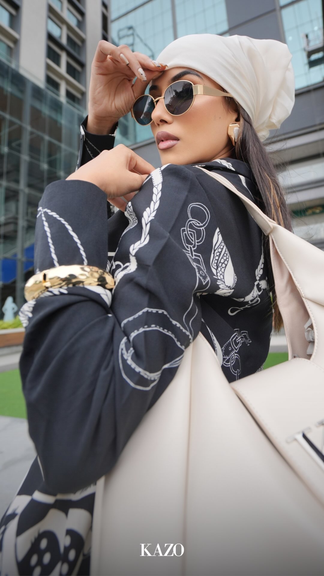 Turning power fits into court side statements because in Court of Style, serving looks is the only rule