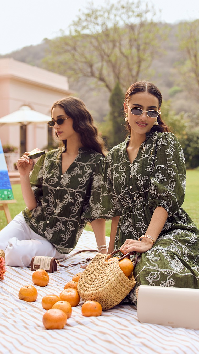 KAZO SS26 unfolds as a holiday escape, inspired by sun soaked days, relaxed getaways, and the calm rhythm of summer days ...