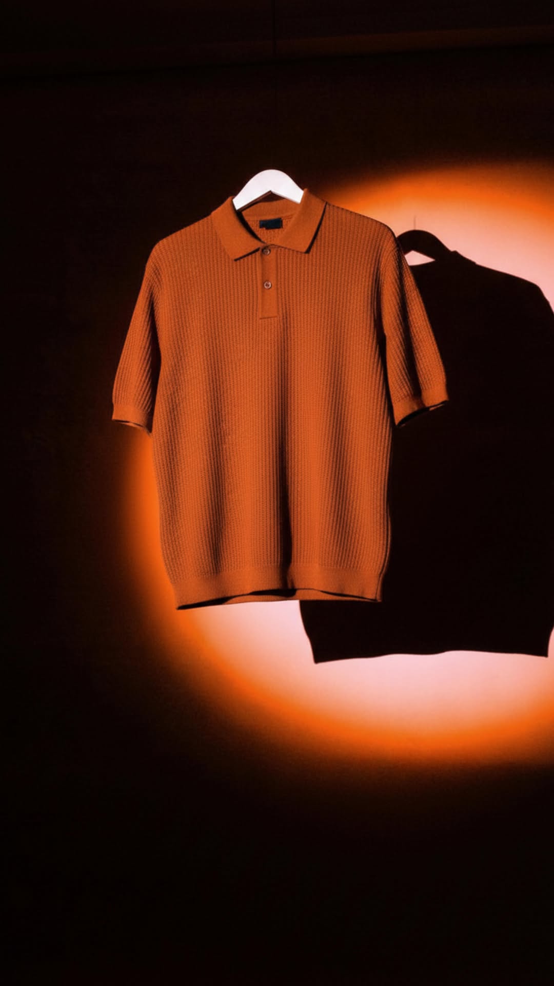 Clean cuts, considered details, and a fit that stays consistent from the first wear to the last