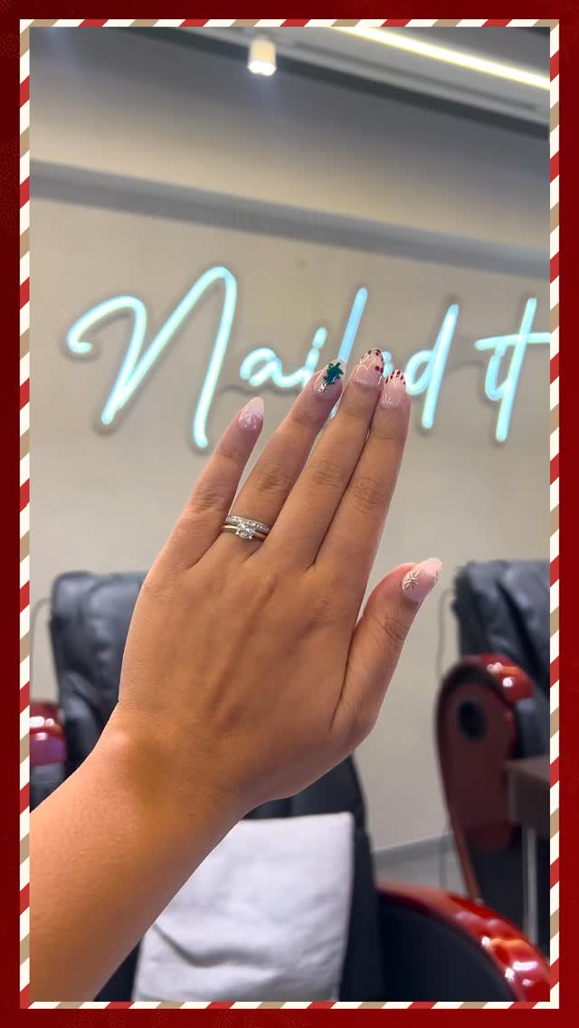From cozy Christmas vibes to sparkling holiday glam, your nails can have it all this season with our nail experts Christm...