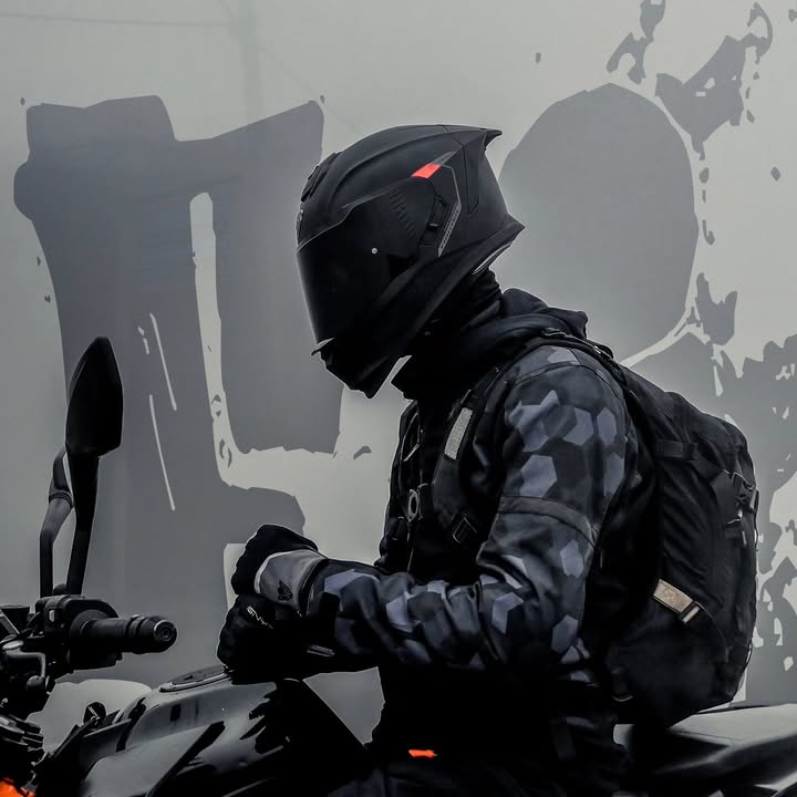 SBH 57 Fighter, engineered for the fearless SteelbirdHelmets SBH57Fighter RideSafe BikerLife MotorcycleHelmet