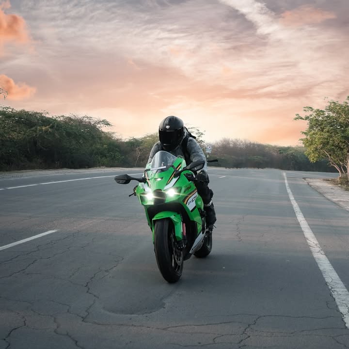Take charge of the road with the SBH 57 Fighter BassX, built where protection meets control