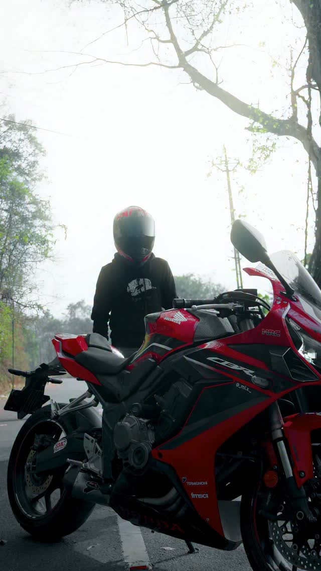 Take charge of the road with the SBH 57 Fighter F4, built where protection meets control