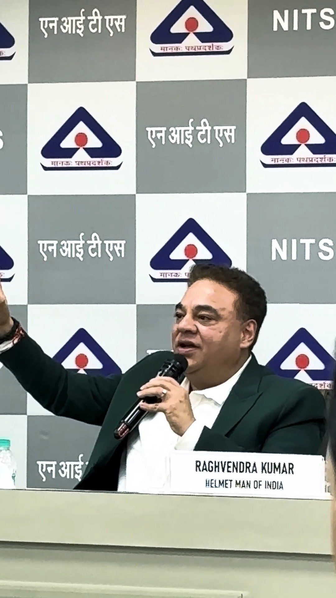 Must watch less than 1 minute video Hatts off to Steelbird Group Just as our Honourable Prime Minister, Shri Narendra ...