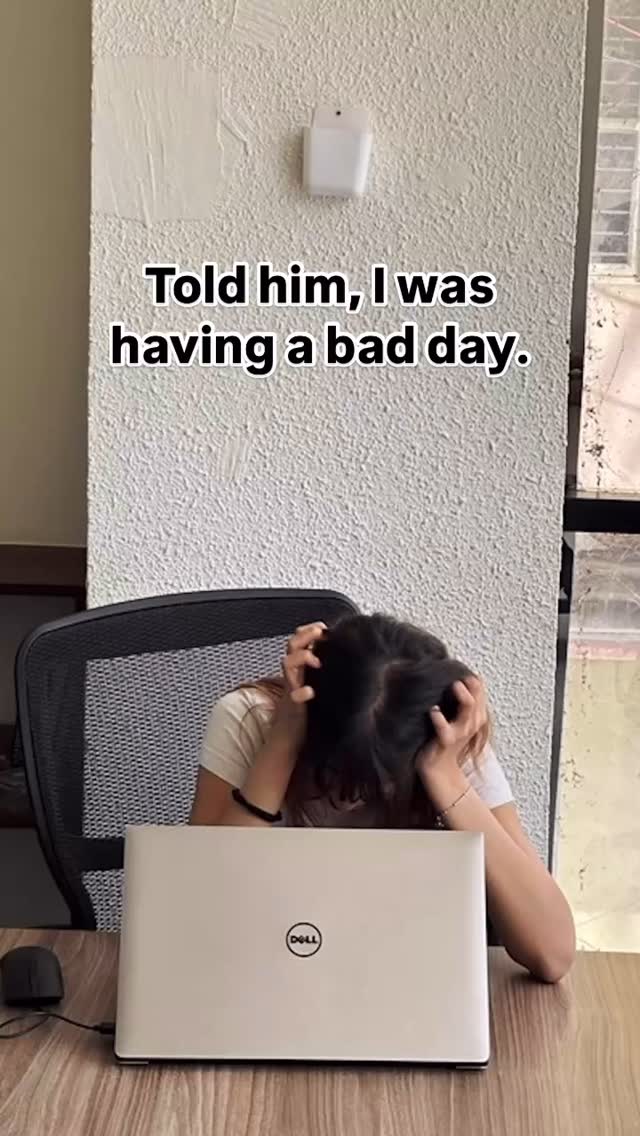 Guys, when your girl says that shes having a bad day, just get her KFC instead of empty words KFCEpicSavers 9For299 Epic...