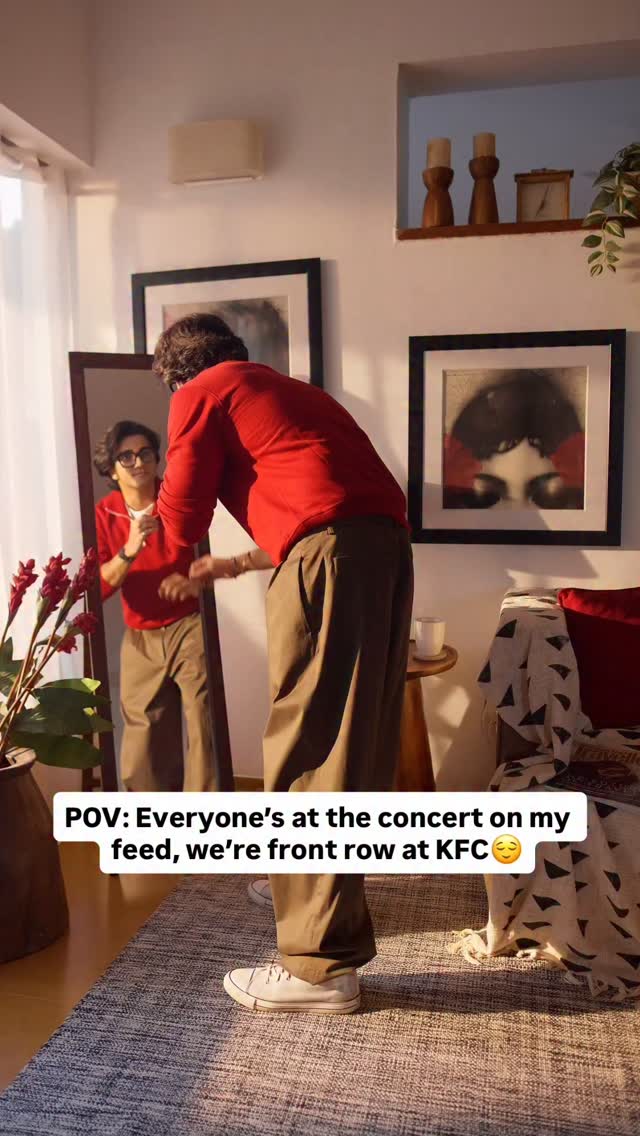 Who am I without my gng and KFC Chizza, Double Down Burger, Gold Burger, 9 Pieces Bucket, KFC Feastival Menu, KFC Offe... , Kanchipuram , Navalur