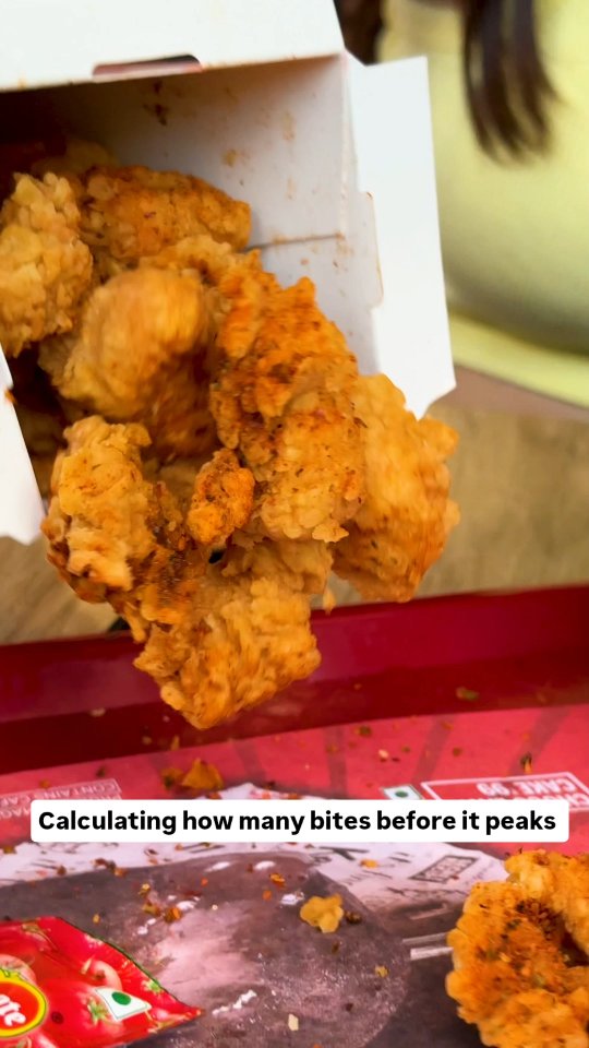 The equation between me and KFC was always that serious KFC, KFC India, KFC Lovers, Chicken Lover KFC KFCIndia fyp , Amritsar , Ranjit Avenue