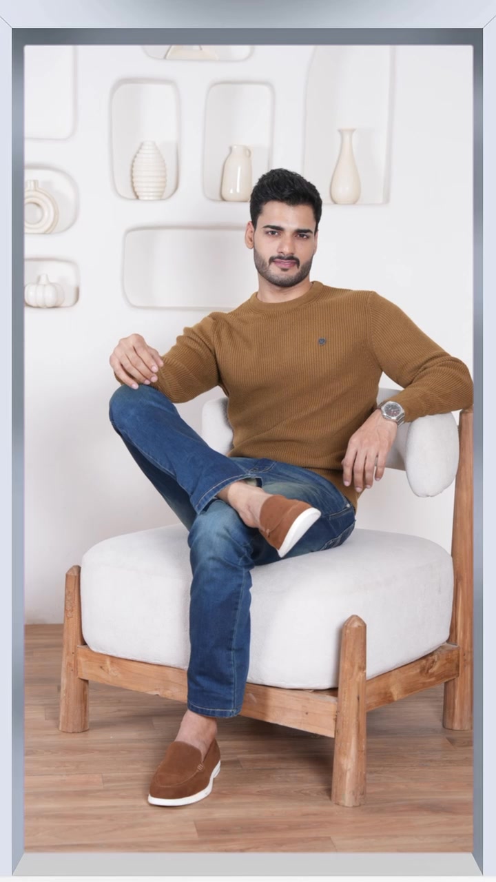 Beat the chill in effortless style with Cantabils new pre winter casual collection where cozy comfort meets modern sophi...