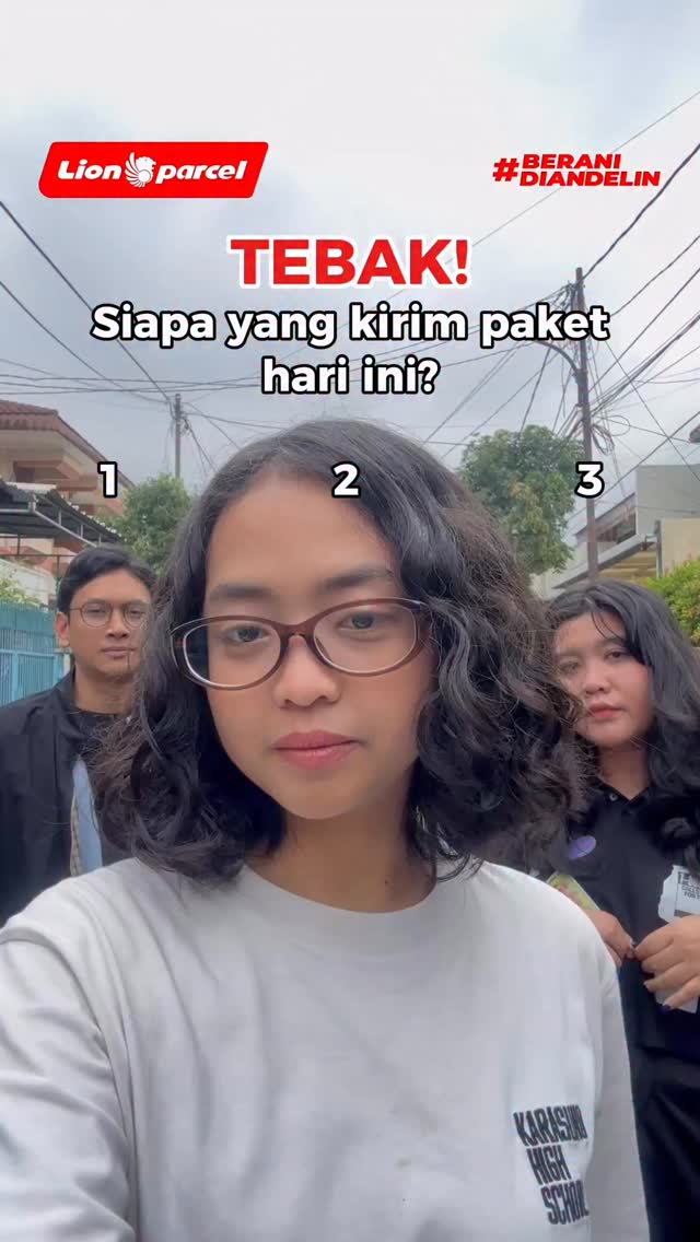 Kamu, iyaaa kamuuu Kirim paket yaaaa jangan lupaaaa LionParcel BeraniDiandelin KirimPaket CeritaKurir ...