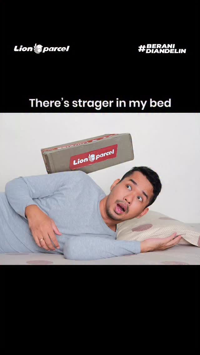 Lion Parcel ada dimana mana, bisa anter kemana mana juga deeh pokonyaaa LionParcel BeraniDiandelin KirimPaket ...
