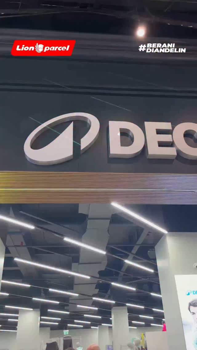 Wilujeng sumpinggg Bandung Siapaaa nih barudak yang udah sempet mampir ke store Decathlon Indonesia di PVJ ...