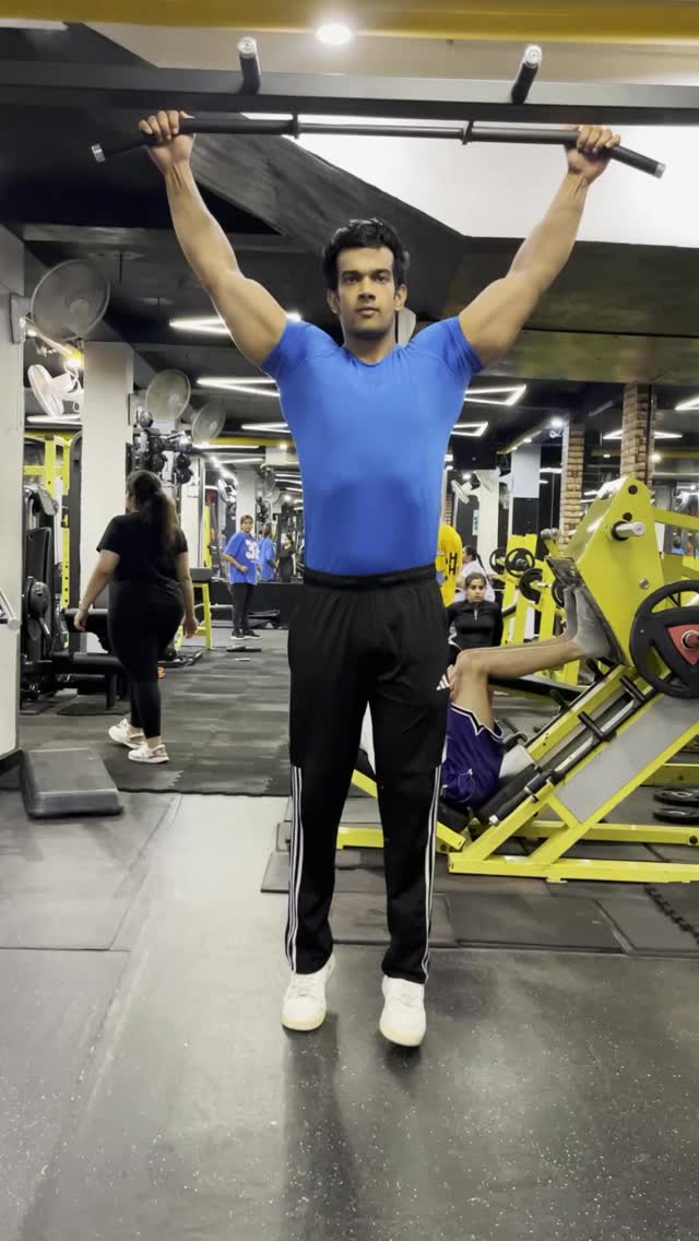 Hung from a bar for 2 minutes a day for 30 days and this happened Shoulders unlocked felt looser, more mobile ...