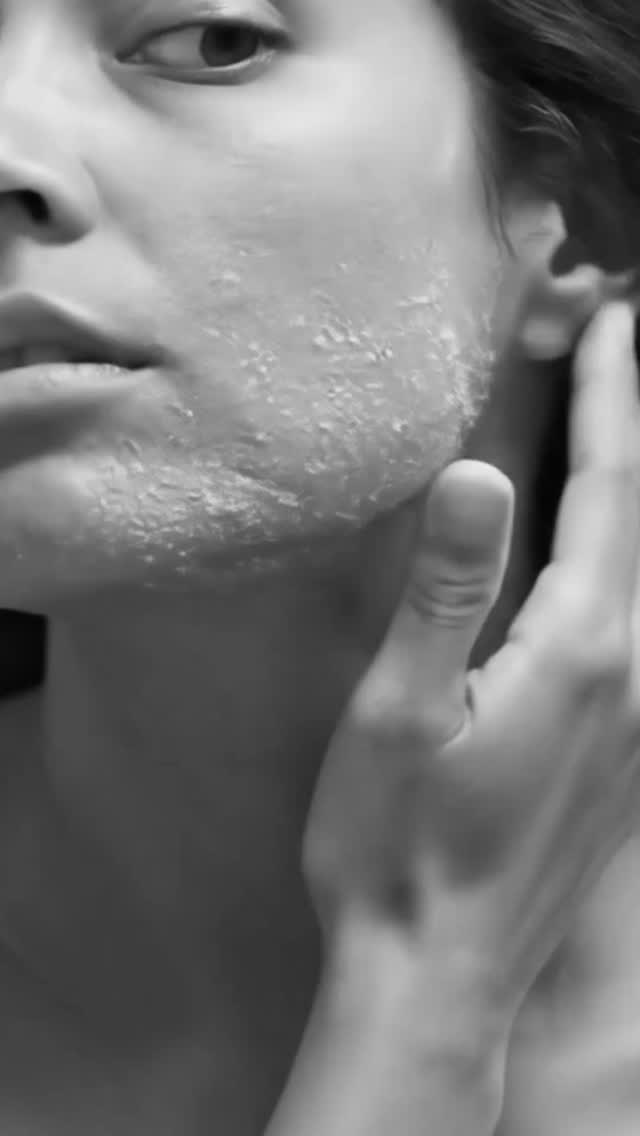 That hot shower you love Feels amazing until it doesnt. Been there Save this, your skin will thank you . . 