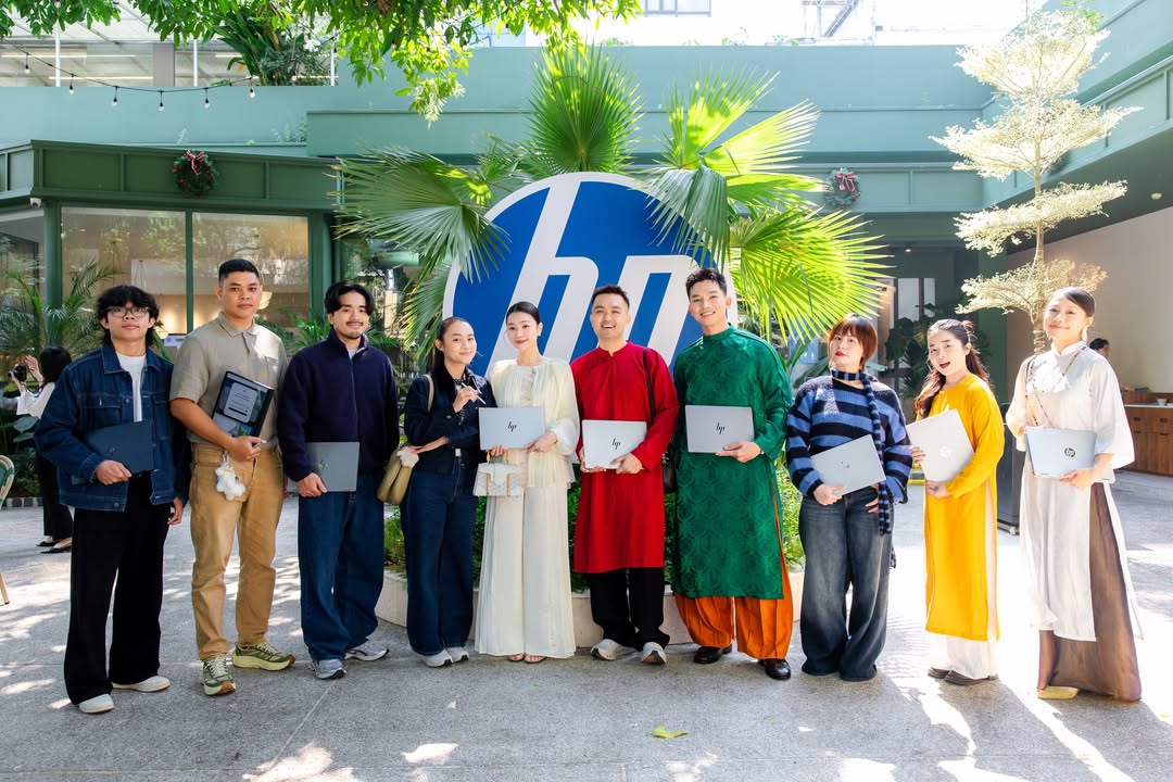 HP x TH GI I DI NG CREATOR WORKSHOP Ghi tr n m u T t Kh c tr n h nh tr nh V a ...