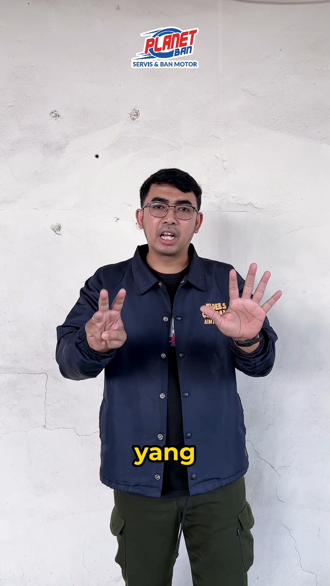Selain 8 hal tadi, masih banyak hal yang bisa bikin pengendara motor sebel banget Menurut kamu, apa lagi sih yang paling bi...