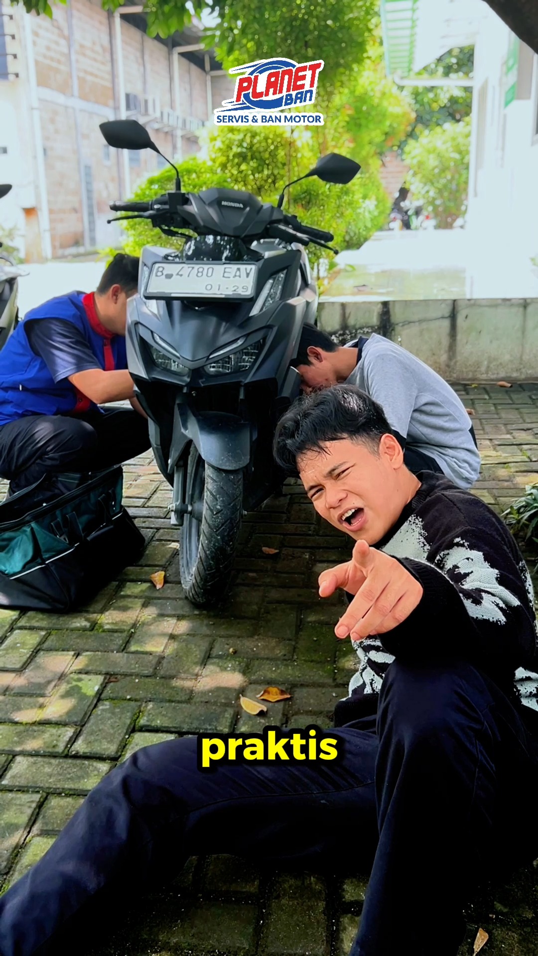 Motor mogok karena Aki Soak Gak usah panik, ada SIGAP by Planet Ban SIGAP siap datang langsung ke lokasi kamu