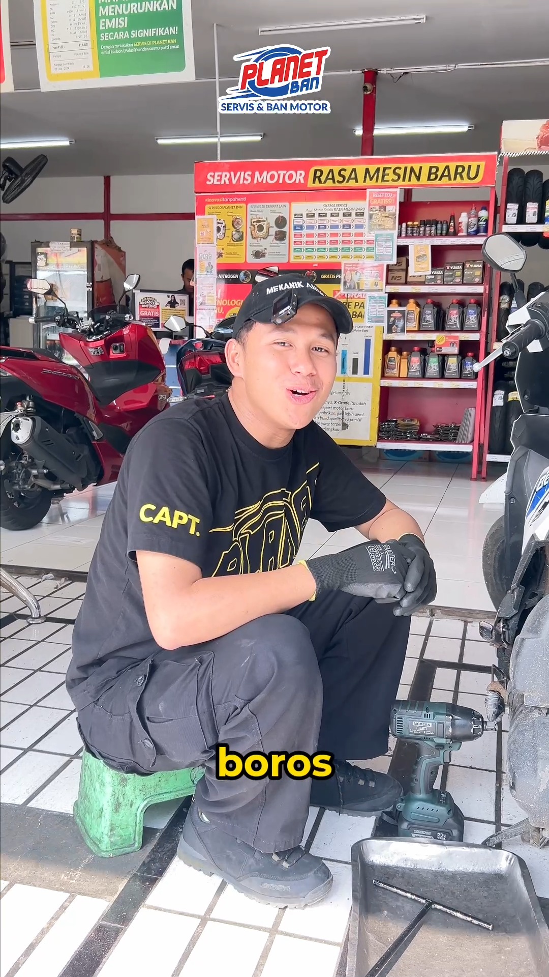Kalian tim mana nih kalo servis motor Servis Rasa Mesin Baru dan ganti oli X Ten di Planet Ban terdekat Bikin tari...