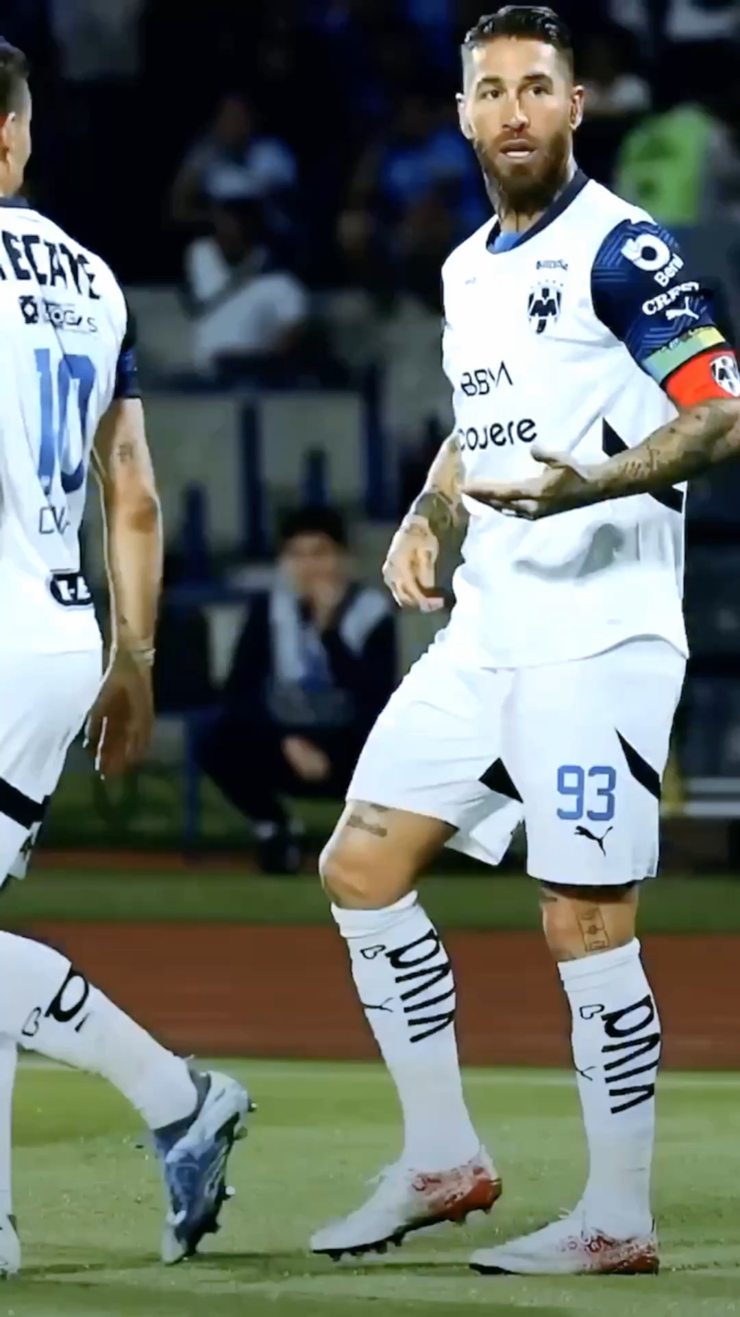 Ternyata Sergio Ramos kalo ada masalah aki nelpon kesini..
