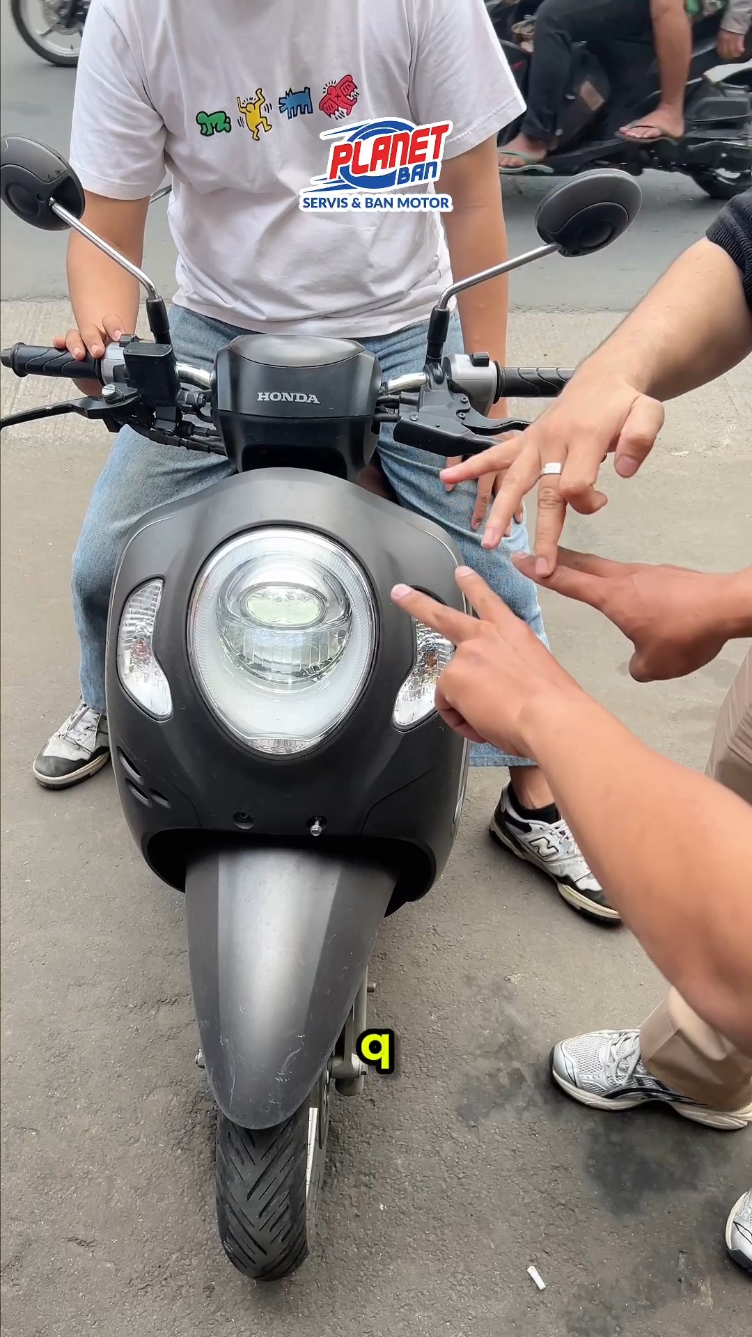 Siapa yang tahu games ini Tapi kenapa tiba tiba ada penampakan tangan Eits kalo motor kalian mulai muncul keru...